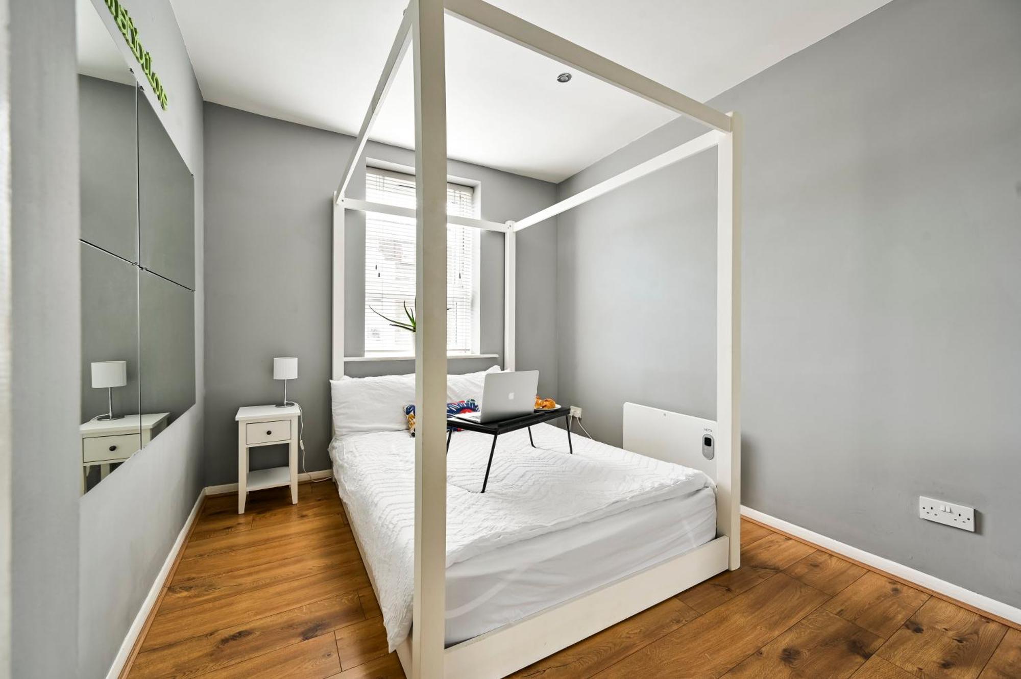 Апартаменты Cosy 1-Bed E15, Sleeps 4, 1 Min From Tube Station Near O2 Arena Лондон Экстерьер фото